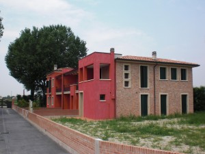Progetto e D.L. per il Recupero a fini abitativi  di corte rurale a Portomaggiore - Fe. (2004/09)
